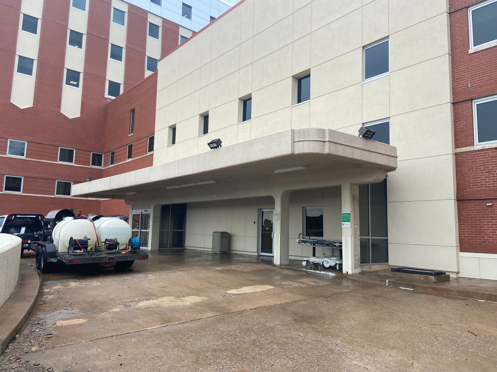 Hospital entrance with wash rig equipment